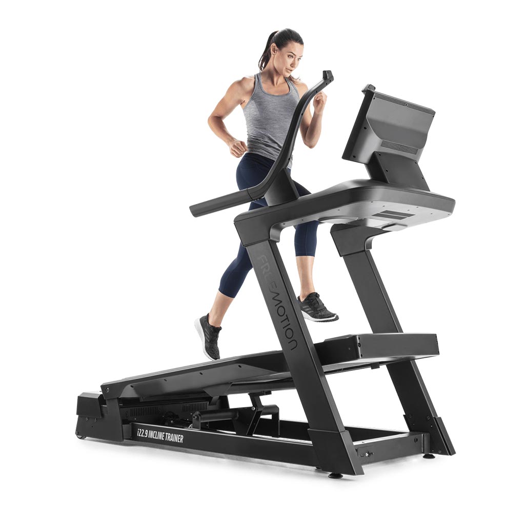 Cardio equipment, gym equipment, freemotion incline trainer, buy incline trainer UK, buy incline trainer London, exercises in incline trainer, gym at home, training at home, running, running at home.