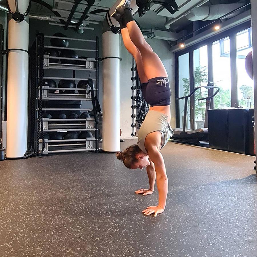 Pavigym Flooring, gym flooring, UK gym flooring, buy flooring UK, Home gym, Gym at home, exercise at home, best pavigym flooring, flooring for studios, london project at home, pavigym london, pavigym tiles, flooring free samples tiles, pavigym Extreme S&S flooring.