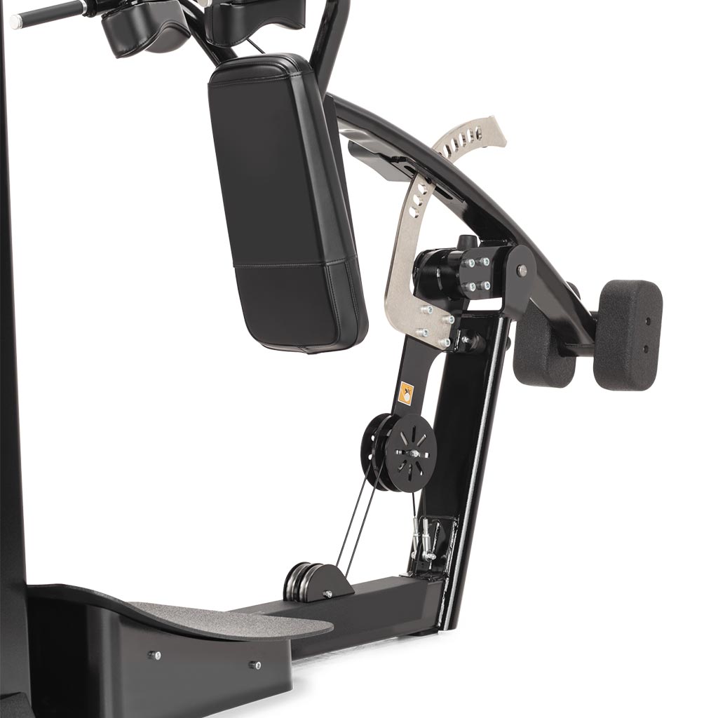 Gym equipment, strength machines, workout at home, gym at home, buy gym equipment london, UK workouts at the gym,, arms workouts, how to train at the gym, burn calories, freemotion genesis squats workouts, exercises with genesis squat.