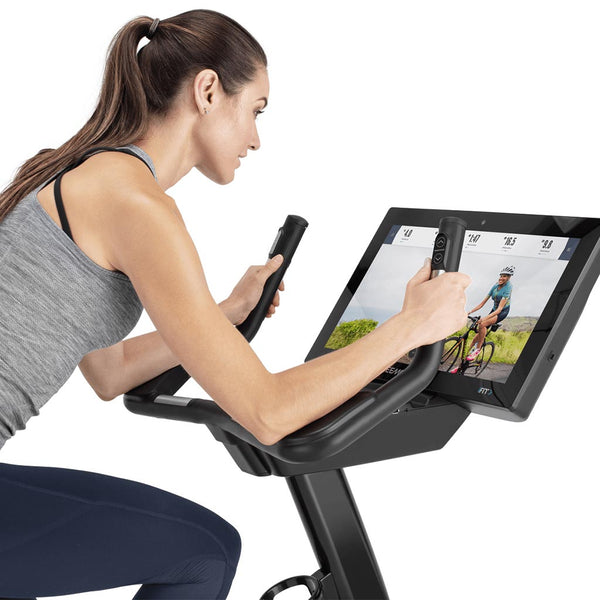 Gym equipment, strength machines, workout at home, gym at home, buy gym equipment london, UK workouts at the gym,, arms workouts, how to train at the gym, burn calories, freemotion upright u22.9 workouts, exercises with freemotion upright u22.9