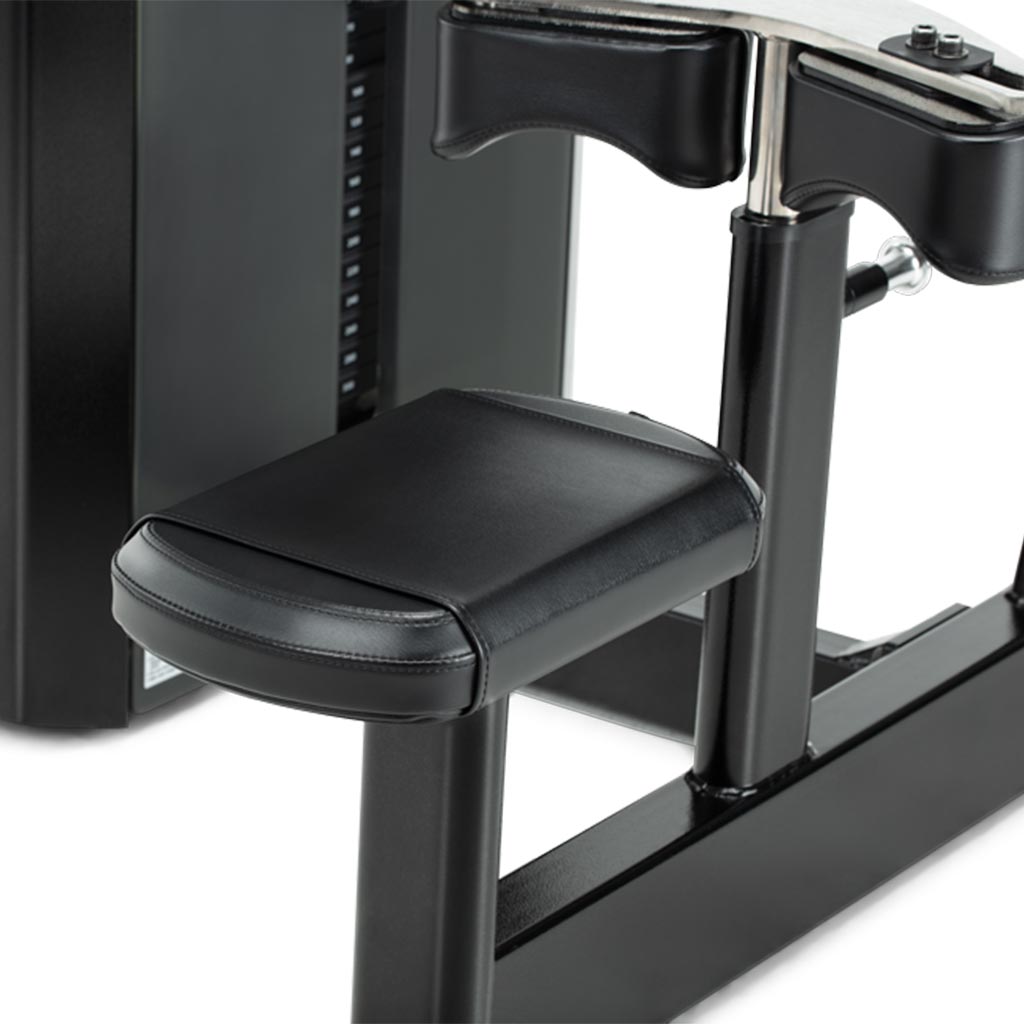 Freemotion Epic Selectorized -Lat Pulldown/ High Row, arm exercises, workout with epic selectorized, buy gym equipment in London, buy fitness equipment in uk.