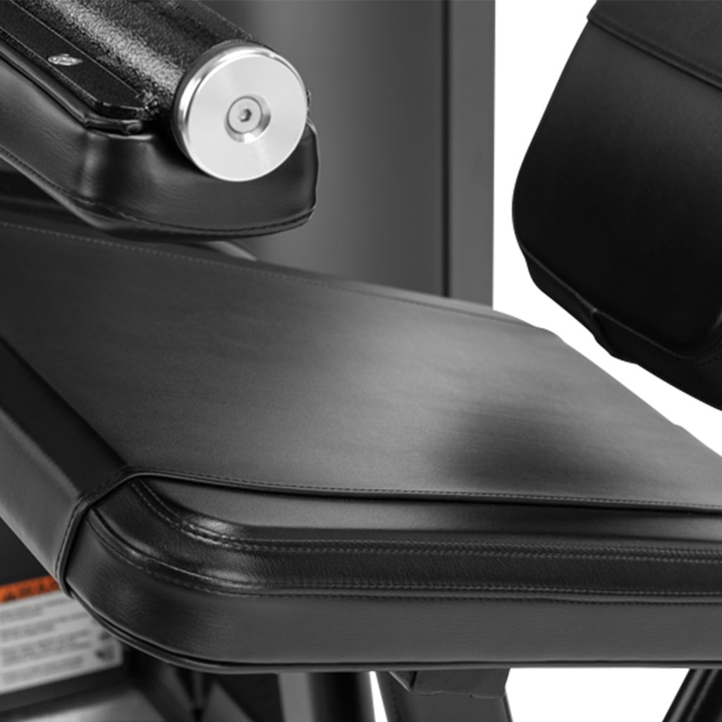 Freemotion Epic Selectorized -Leg Curl, leg curl machines, exercises with leg curl machine, workout with leg curl machine, exercises at the gym, buy gym equipment, buy fitness equipment en london.