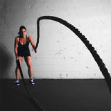 Battle rope FDL, Battle rope strength, Batllterope UK, Buy Battlerope, man battlerope, gym equipment, home gym, how to train at come, crossfit exercises at home, workout with battle rope.